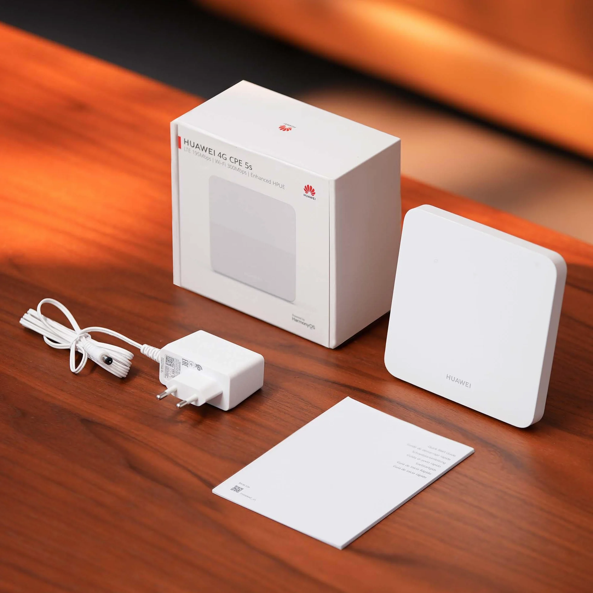 HUAWEI 4G CPE 5s B320 Router LTE Cat 4 200 Mbps Wi-Fi 300 Mbps LAN WAN