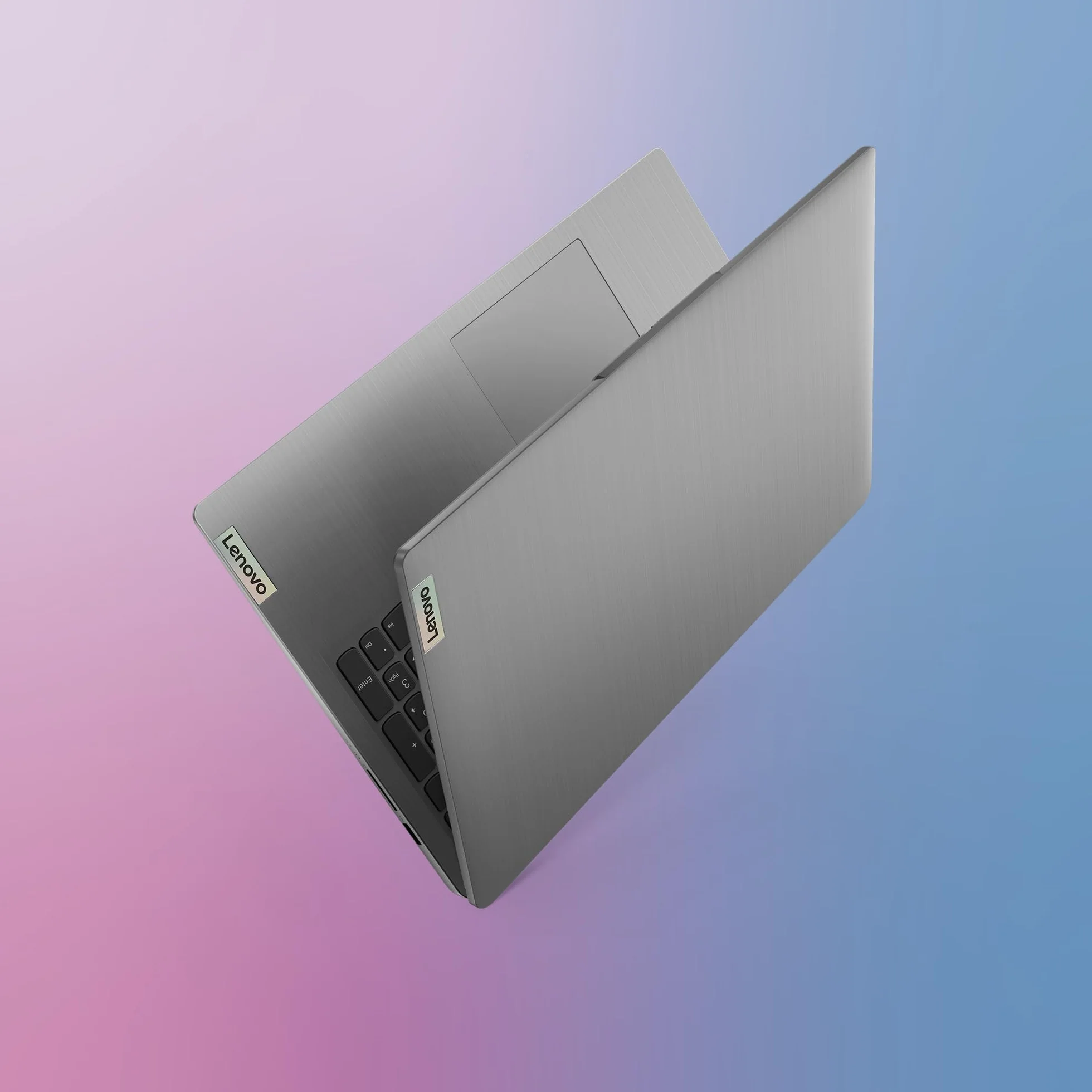Lenovo IdeaPad 3 17IRU7 Ordinateur Portable 17.3" FHD Intel Core i5-1335U RAM 16Go SSD 512Go Intel Iris XE Graphics Windows 11 Home Clavier AZERTY Français Gris
