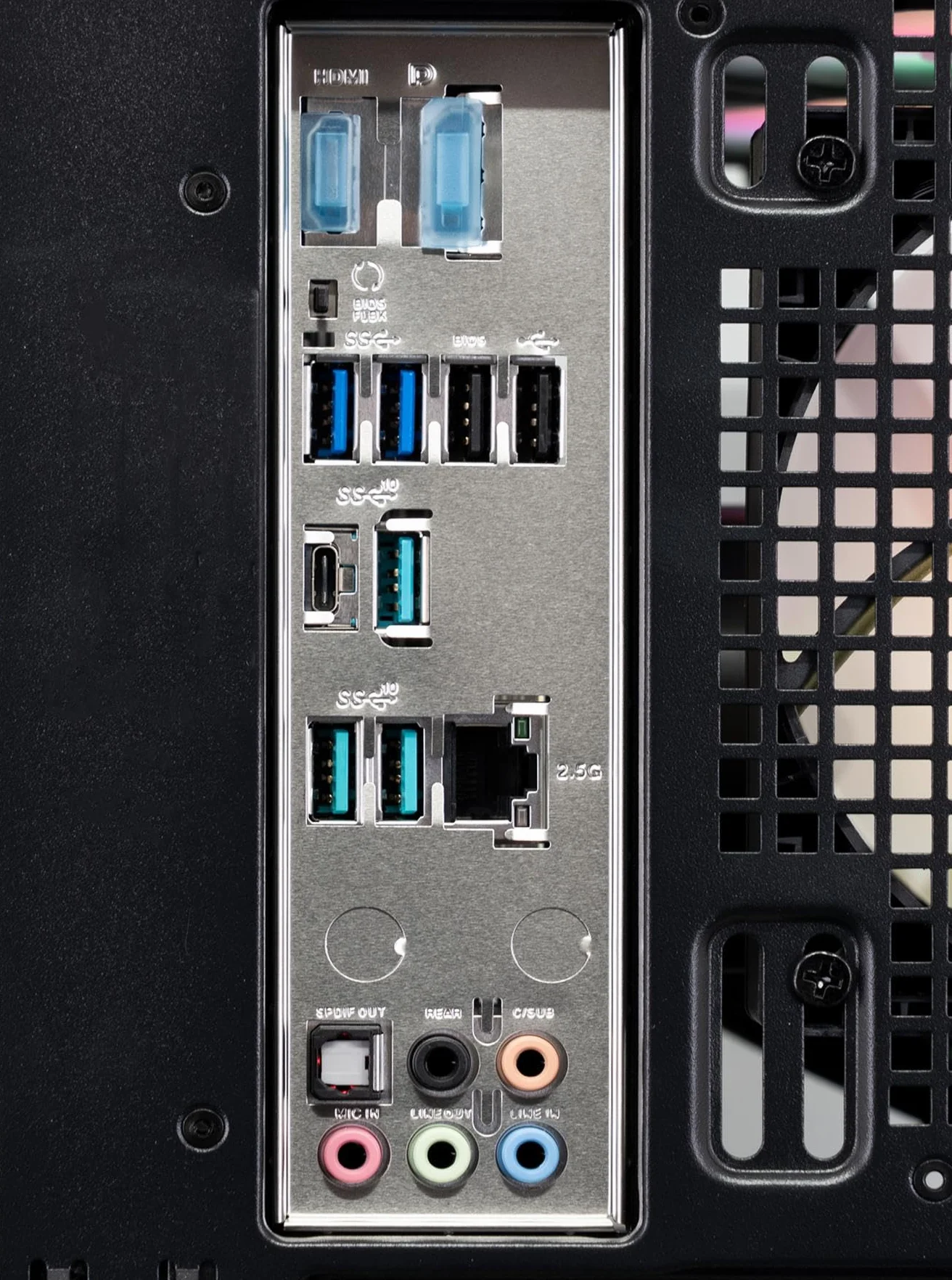 PCSpecialist Extreme PC Gamer AMD Ryzen 7 7700X 4,50 GHz 8-Core 32 Go DDR5 RAM 16 Go AMD Radeon RX 9070 XT 2 to M.2 SSD Windows 11