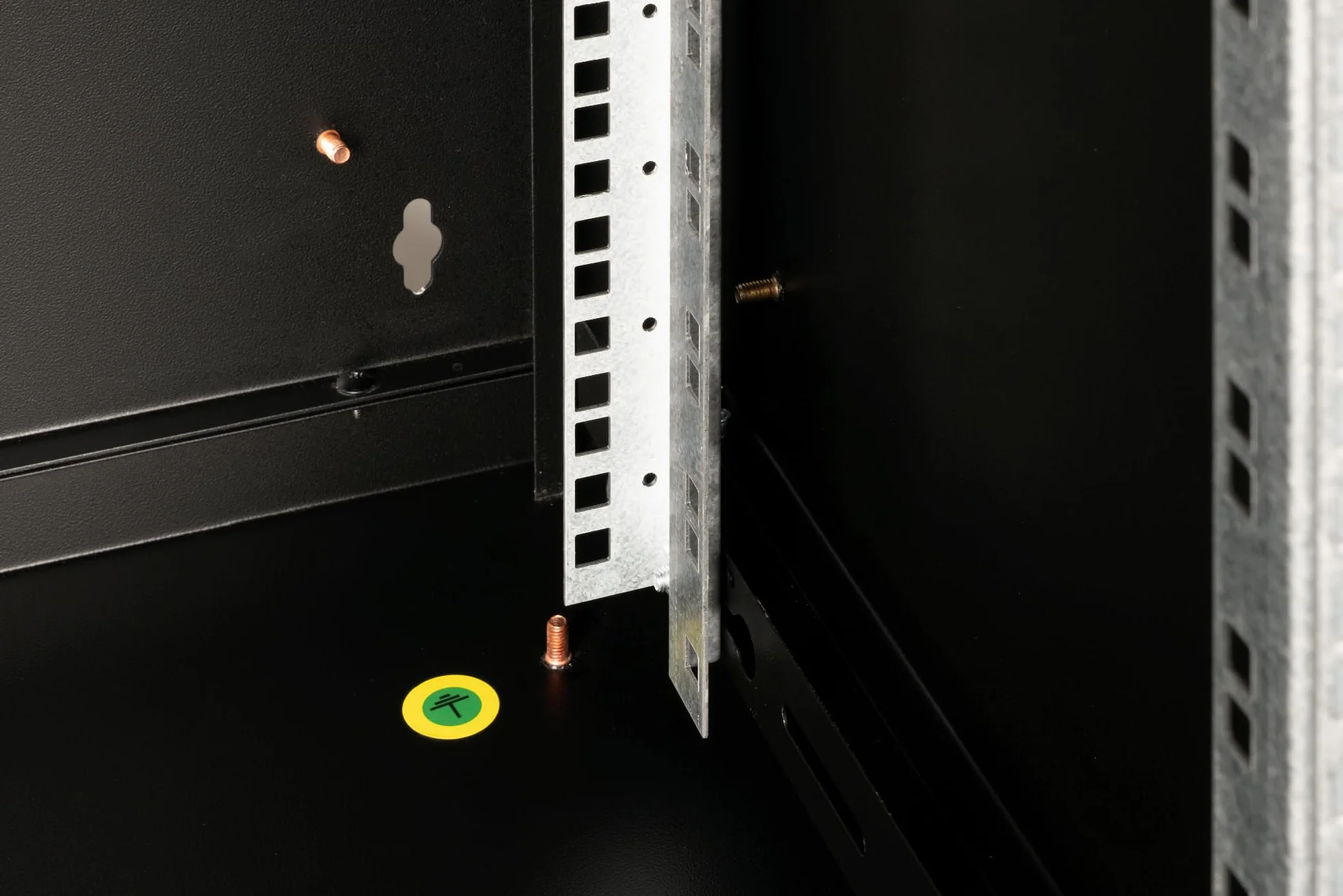 DIGITUS Armoire réseau rack 19 pouces 16U mural 600 mm 100 kg Unique noir