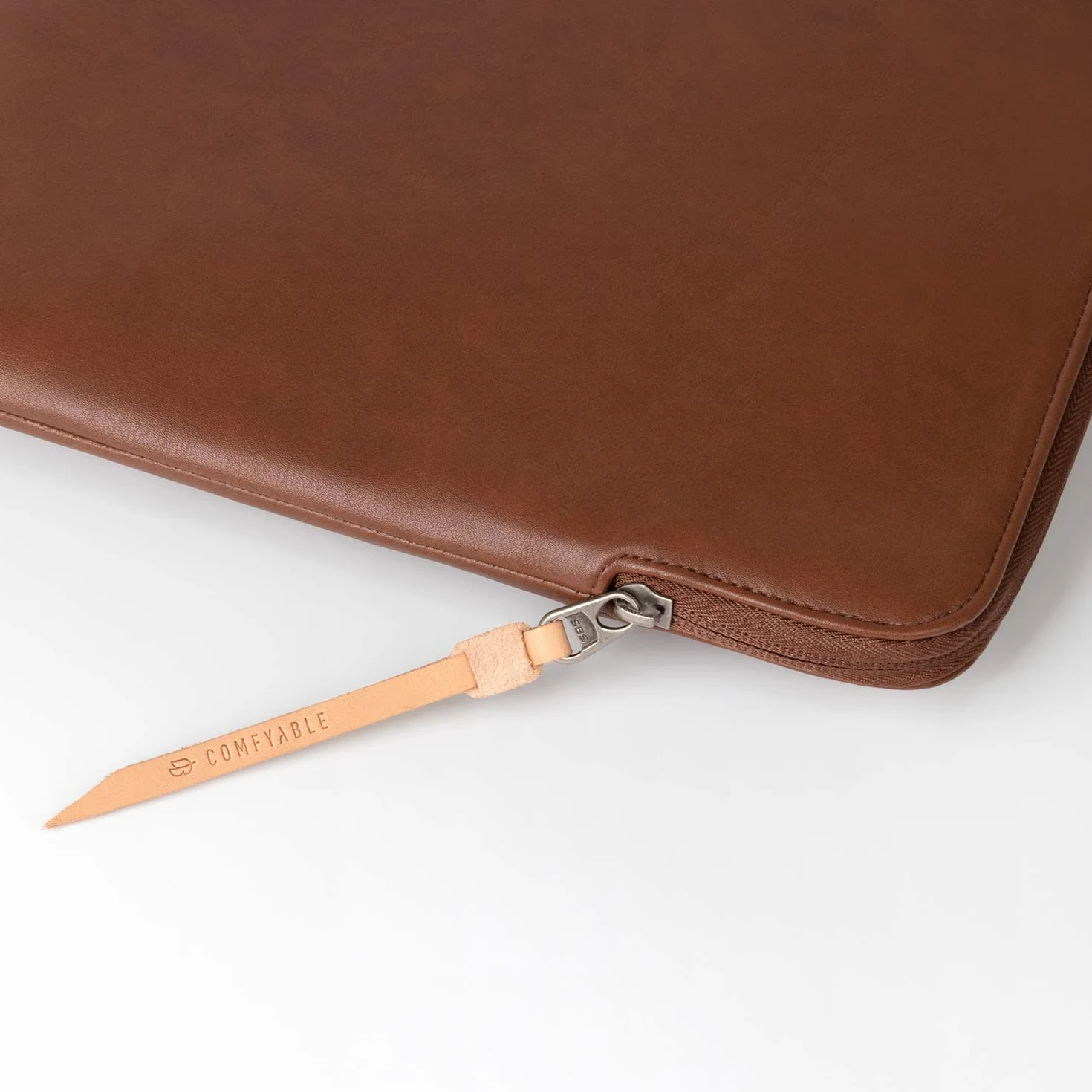 Comfyable Housse Protection Fine Ordinateur Portable Compatible MacBook Air MacBook Pro 13/13,3/14" Pochette Simili-Cuir Marron