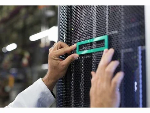 Hewlett Packard Enterprise HPE Kit de Conversion Tour vers Rack pour ProLiant ML110 Gen10, ML30 Gen10, ML350 Gen10
