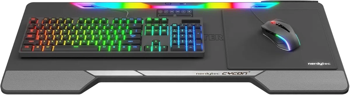 Couchmaster Plateau ergonomique pour ordinateur portable avec barre de jeu HORIZONLIGHT RGB et hub USB pour PC, PS4/5, Xbox One/Series X